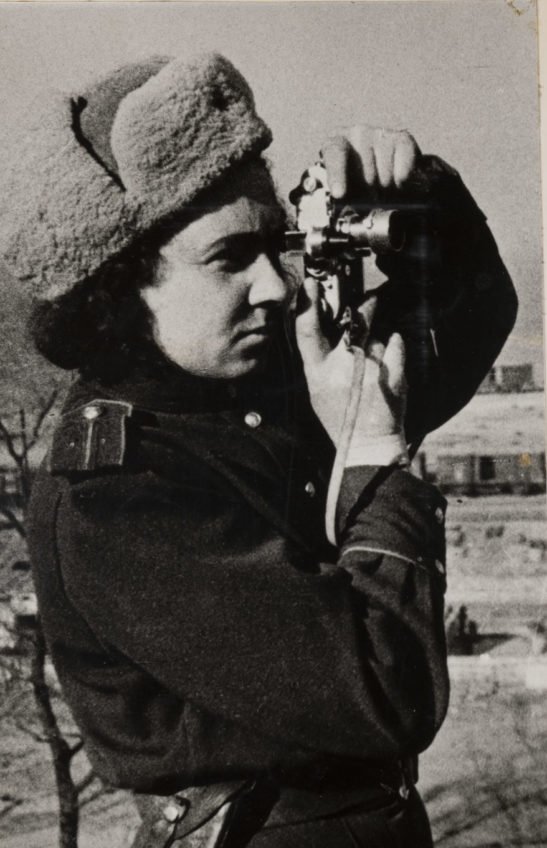 kp92439_075-076_L102